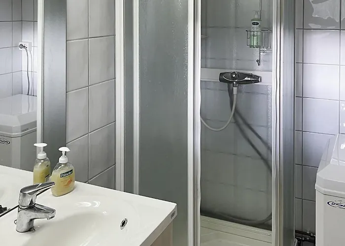 2 Bedroom Stunning In